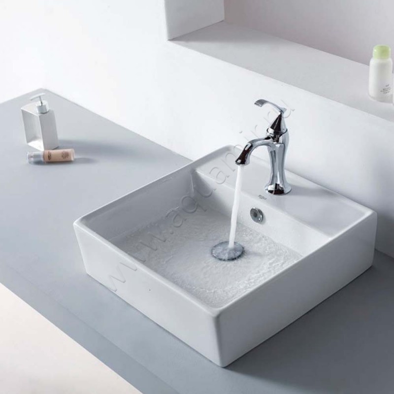 Смеситель для раковины Bronze de Luxe Pure A9143 в интерьере