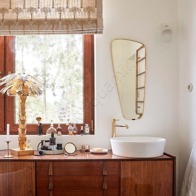 Смеситель для раковины Omnires Y золото Y1212GL в интерьере