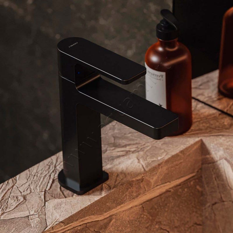 Смеситель для раковины Omnires Baretti черный матовый BA7810BL в интерьере