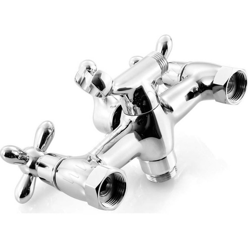 Смеситель для ванны Iddis Jeals с длинным изливом JE2SBL0I10 в интерьере