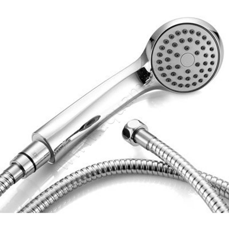 Смеситель для ванны Iddis Jeals с длинным изливом JE2SBL0I10 в интерьере