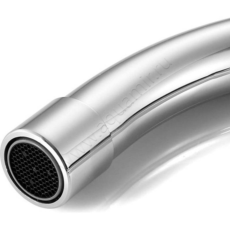 Смеситель для ванны Iddis Jeals с длинным изливом JE2SBL0I10 в интерьере