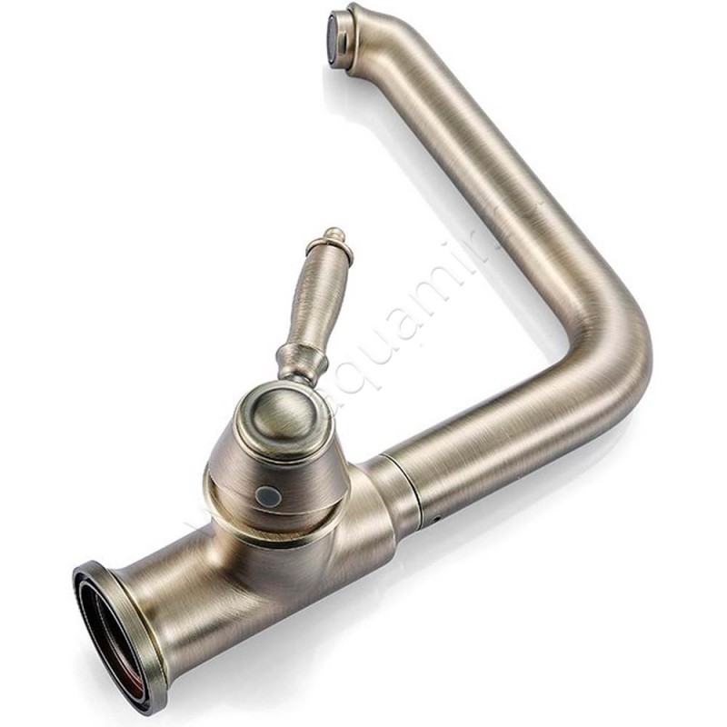 Смеситель для кухни Iddis Loft LOFBRL0I05 в интерьере