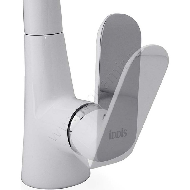 Смеситель для кухни Iddis Calipso CALSBL0I05 в интерьере