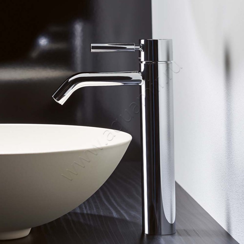 Смеситель для раковины Dornbracht META черный хром 3353966019 в интерьере