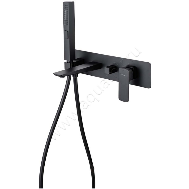 Смеситель для ванны Allen Brau Infinity с душем, черный матовый 52100731 в интерьере