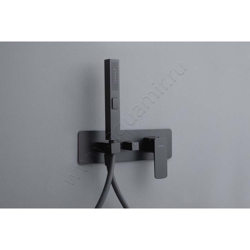 Смеситель для душа Allen Brau Infinity черный матовый 52101131 в интерьере