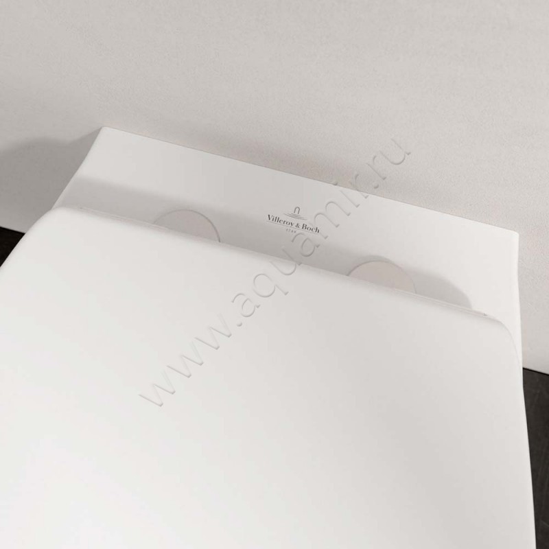 Унитаз подвесной Villeroy & Boch O.NOVO с крышкой микролифт, 49 см, безободковый, белый 7667R0018M43S101 в интерьере