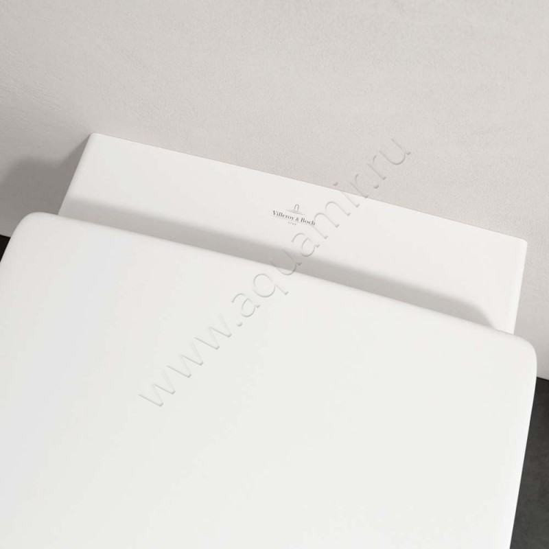 Унитаз подвесной Villeroy & Boch ARCHITECTURA с крышкой, 53 см, безободковый, белый 5685R0T29M606101 в интерьере