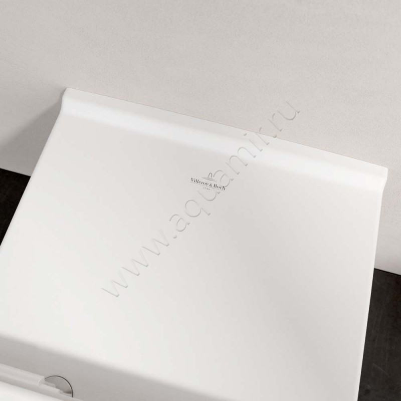 Унитаз подвесной Villeroy & Boch VICARE с крышкой микролифт, 70 см, безободковый, белый 4601R0R19M67S1T1 в интерьере