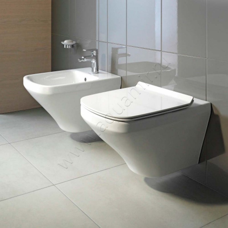 Унитаз подвесной Duravit DURASTYLE с крышкой, 54 см, безободковый, белый 255209000010020610000 в интерьере