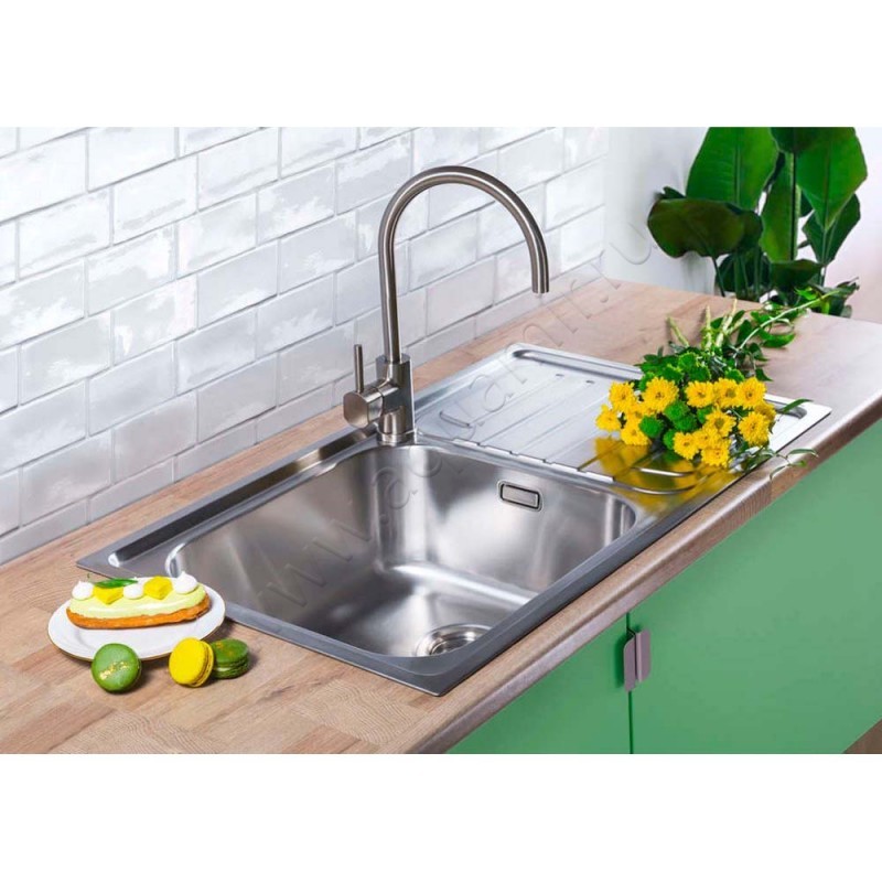 Кухонная мойка Omoikiri Haruna 86 см 4993451 в интерьере