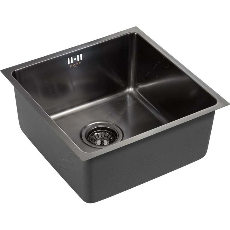 Кухонная мойка Paulmark Lassan 44 см PM304444GM в интерьере