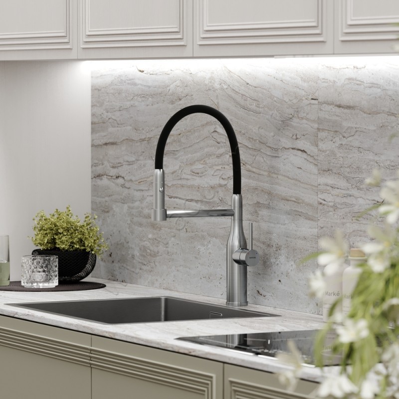 Смеситель для кухни с гибким изливом Sancos Pride с гибким изливом, сталь матовый SC4011BNG в интерьере