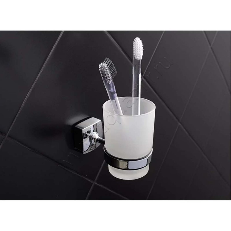 Стакан подвесной Fixsen Kvadro FX61306 в интерьере