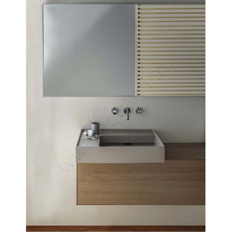 Раковина подвесная Laufen Kartell by LAUFEN 60 см 8103350001121 в интерьере