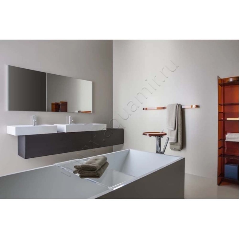 Раковина подвесная Laufen Kartell by LAUFEN 60 см 8103350001121 в интерьере