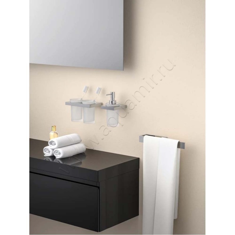 Полотенцедержатель Timo Petruma 1525000 в интерьере