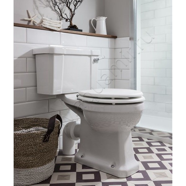 Унитаз напольный Burlington REGAL 73 см, белый P5 в интерьере