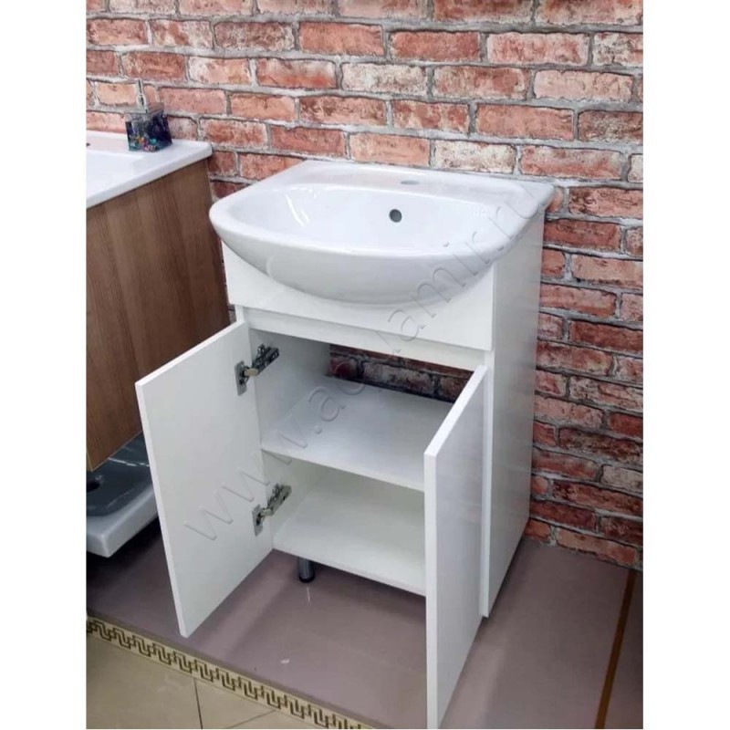 Тумба под раковину Misty Элегия ЭЭЛЕ01050011Н в интерьере