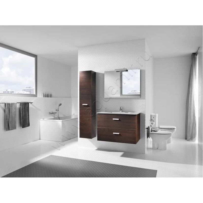 Шкаф-пенал Roca Victoria Nord ZRU9000025 в интерьере