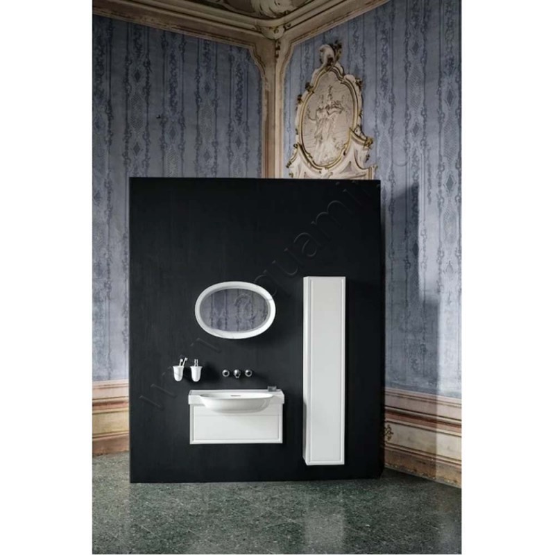 Шкаф-пенал Laufen The New Classic 4060620856311 в интерьере