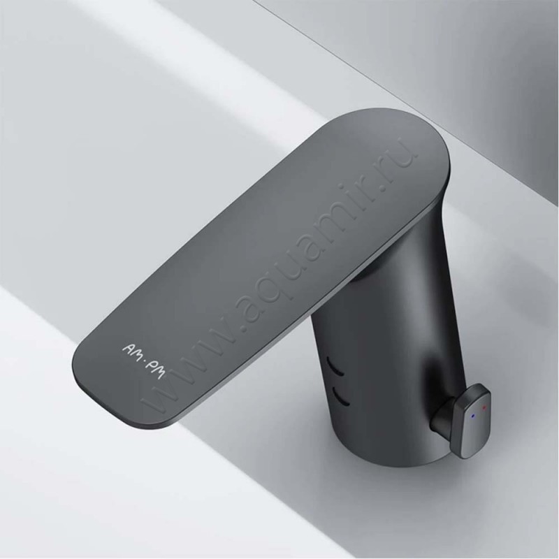 Смеситель для раковины AM.PM Inspire V2.0 сенсорный, черный матовый F50A02322 в интерьере