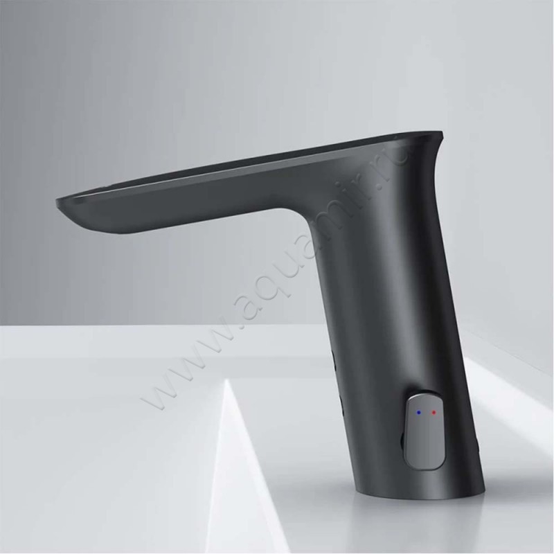 Смеситель для раковины AM.PM Inspire V2.0 сенсорный, черный матовый F50A02322 в интерьере
