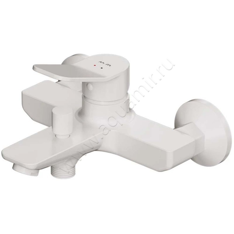 Смеситель для ванны AM.PM X-Joy белый матовый F85A10033 в интерьере