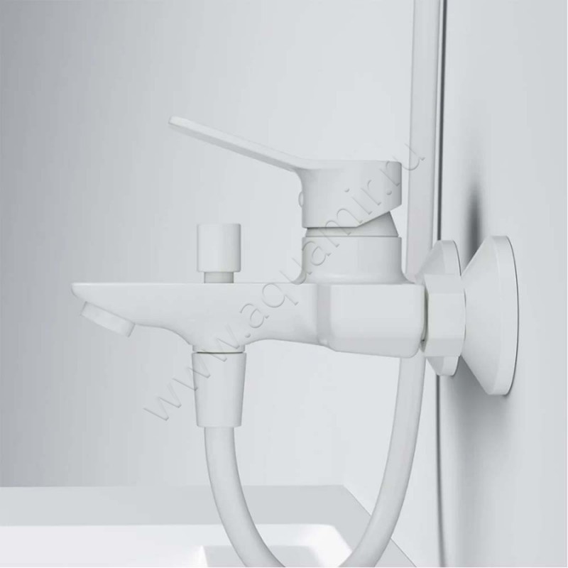 Смеситель для ванны AM.PM X-Joy белый матовый F85A10033 в интерьере