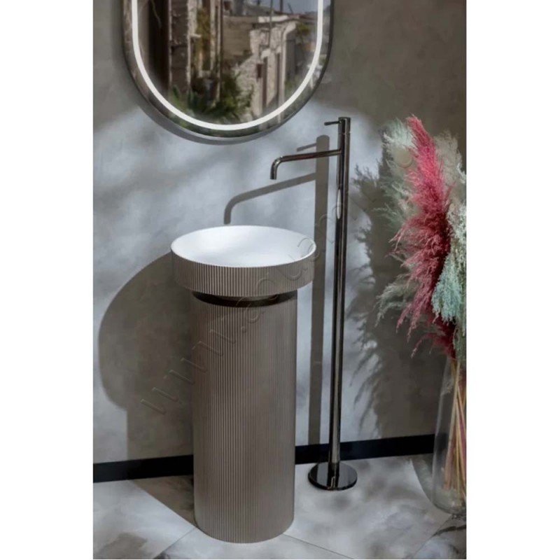 Смеситель Boheme Uno графитовый 107SGM в интерьере