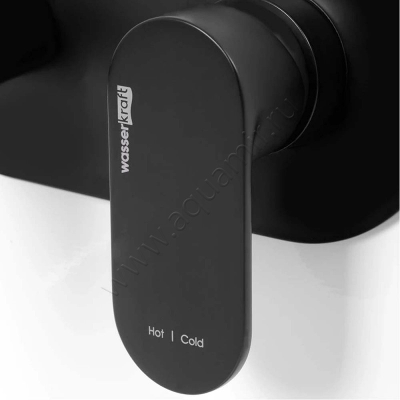 Смеситель Wasserkraft Elbe черный 7430 в интерьере