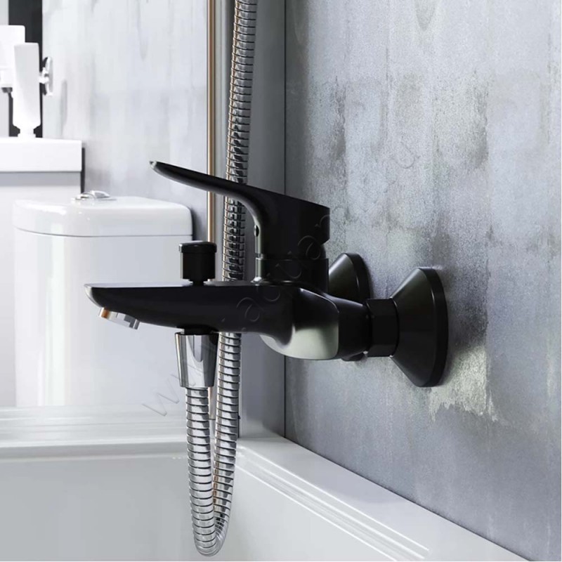 Смеситель для ванны Damixa Jupiter черный матовый 771000301 в интерьере