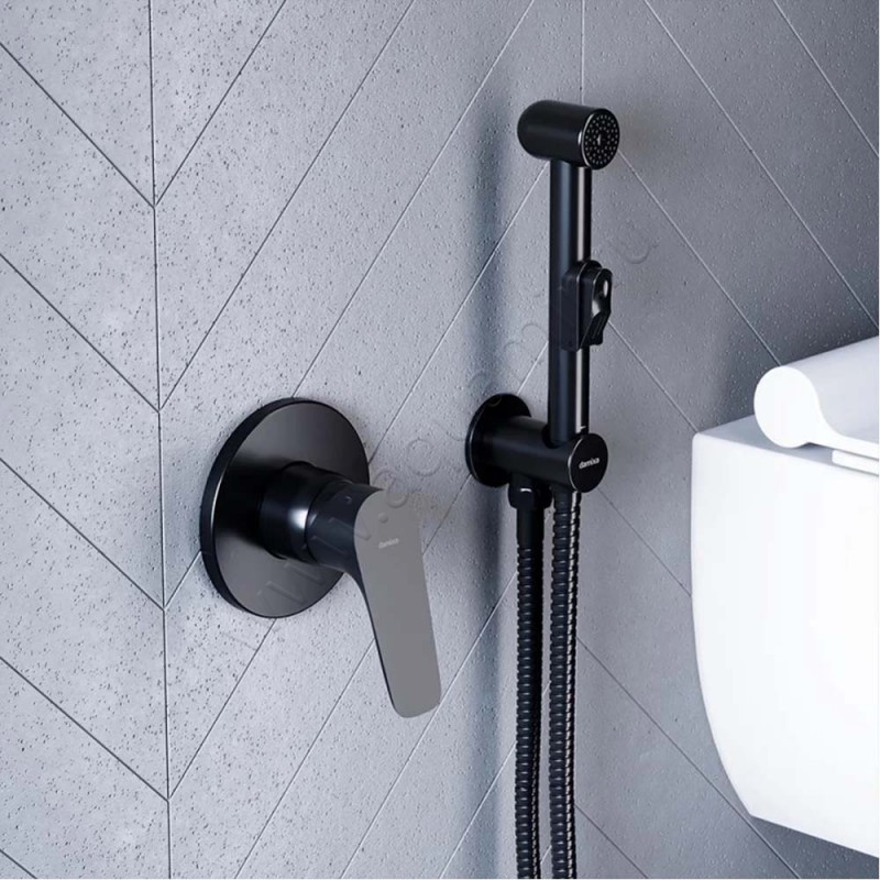 Смеситель Damixa Jupiter черный матовый 777500300 в интерьере