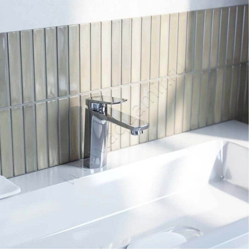 Смеситель для раковины Iddis Esper ESPSB00I01 в интерьере