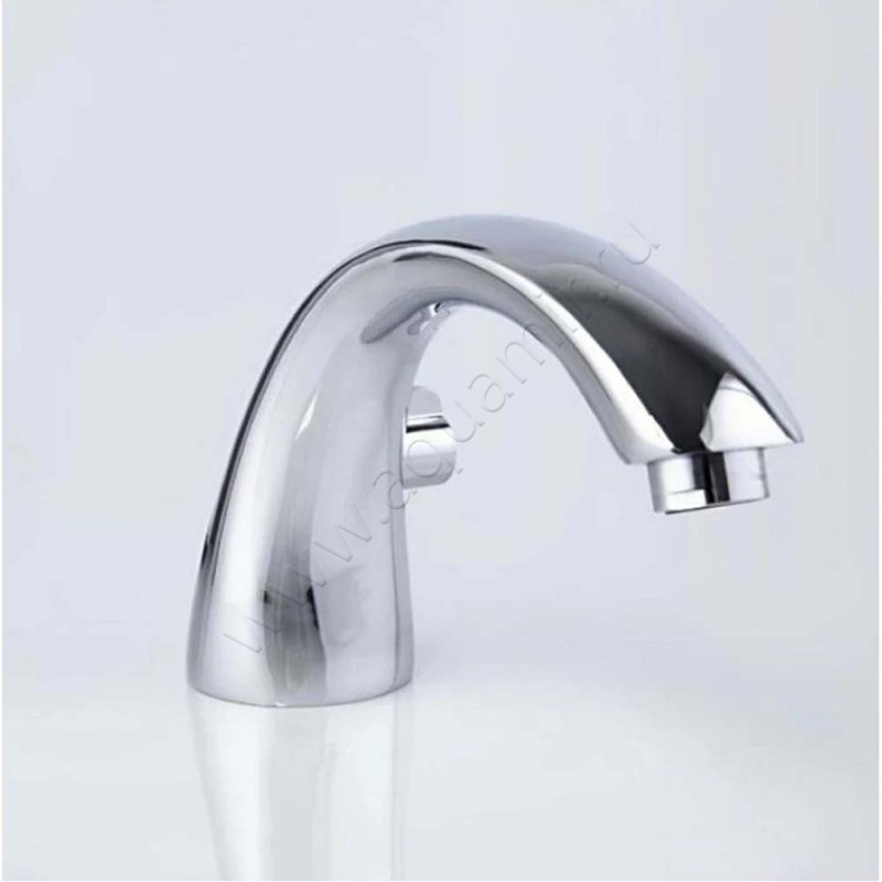 Смеситель для ванны Fashun с душем, хром A1121 в интерьере