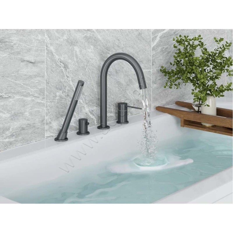 Смеситель для ванны Timo Saona с душем, сталь 232018Y в интерьере