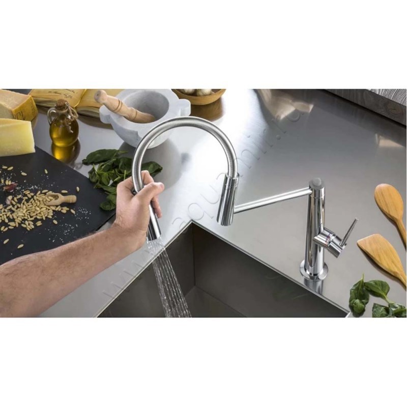 Смеситель для кухни Nobili Levante хром MV123300CR в интерьере