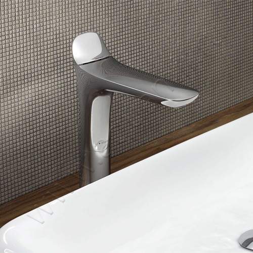 Смеситель для раковины Kludi AMBA хром 532960575 в интерьере