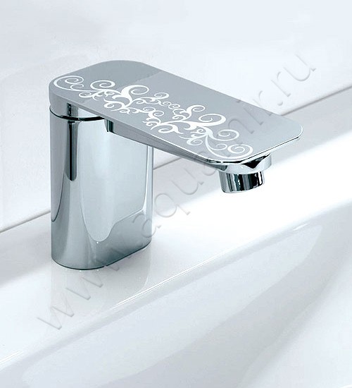 Смеситель для раковины Joerger Plateau 63030300000 в интерьере