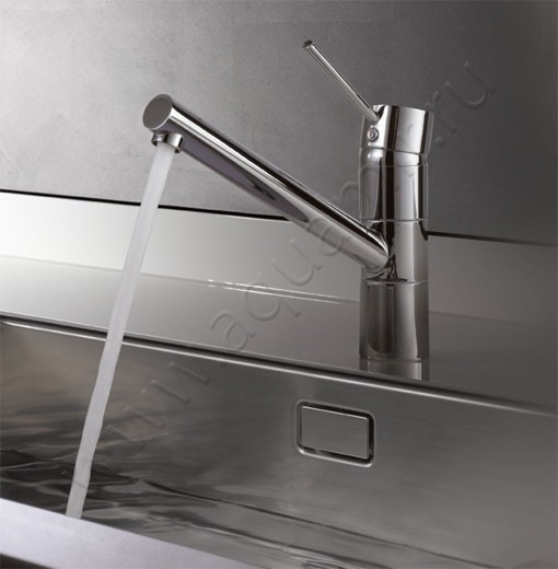 Однорычажный смеситель для кухни Kludi SCOPE хром 339300575 в интерьере