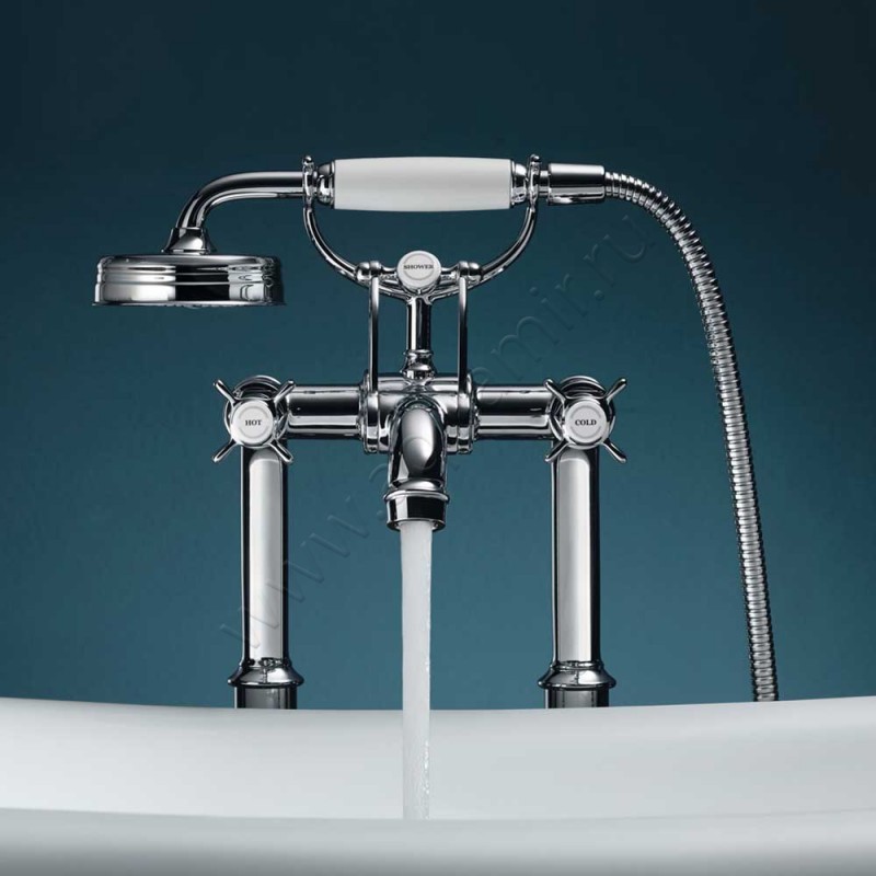 Напольный смеситель для ванны Hansgrohe Axor Montreux 16547000 в интерьере