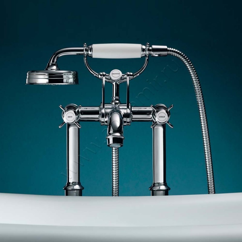 Напольный смеситель для ванны Hansgrohe Axor Montreux 16547000 в интерьере