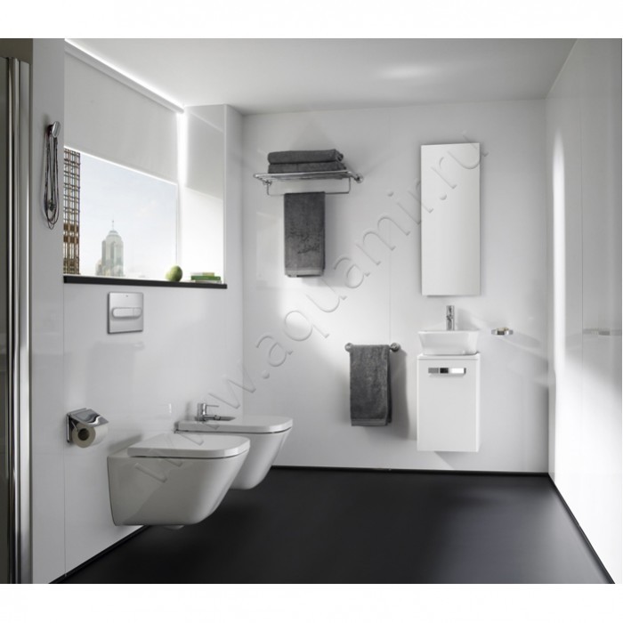 Унитаз подвесной Roca THE GAP 54 см, безободковый, белый 734647L000 в интерьере