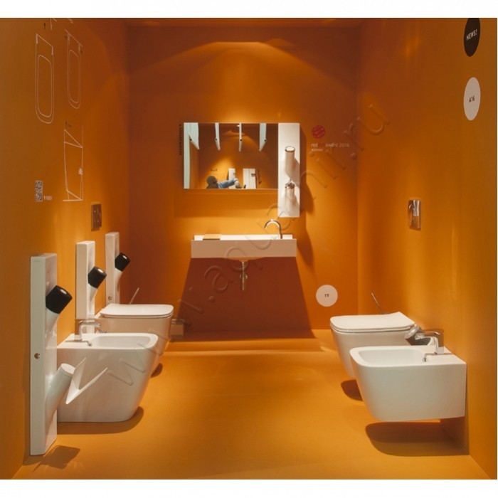 Унитаз подвесной ArtCeram A16 52 см, безободковый, белый ASV0030100 в интерьере