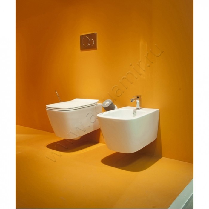 Унитаз подвесной ArtCeram A16 52 см, безободковый, белый ASV0030100 в интерьере