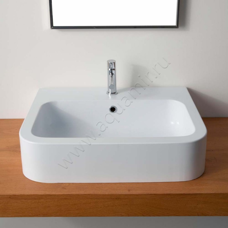 Раковина-чаша накладная с отверстием под смеситель Scarabeo Next 60 см 8308 в интерьере