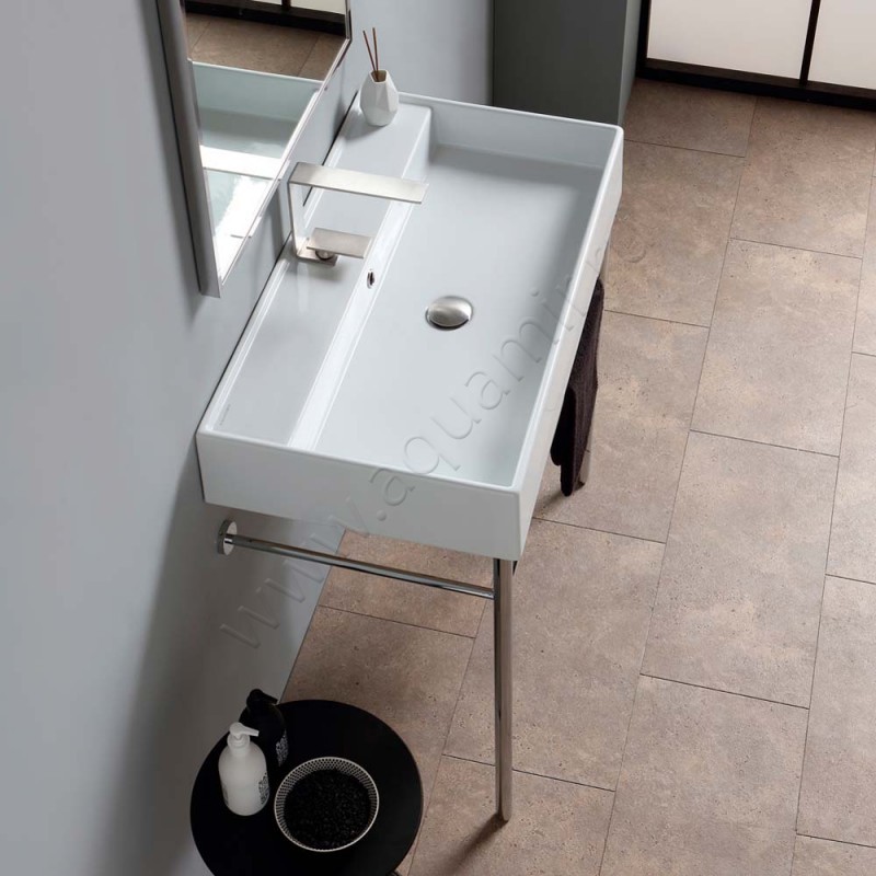 Раковина-чаша накладная с отверстием под смеситель Scarabeo Teorema 80 см 8031R80 в интерьере