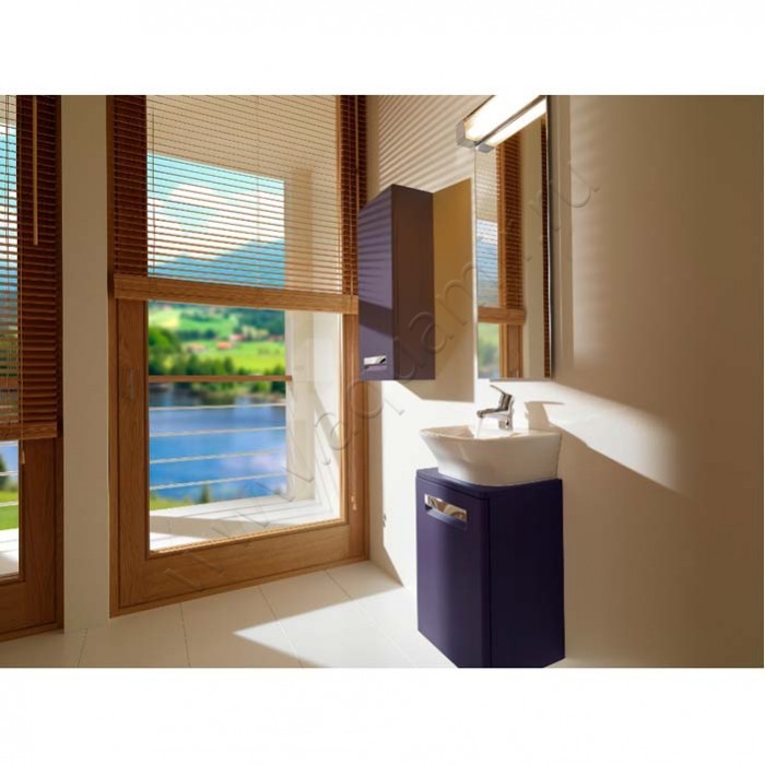 Рукомойник подвесной Roca The Gap 35 см 7327479000 в интерьере