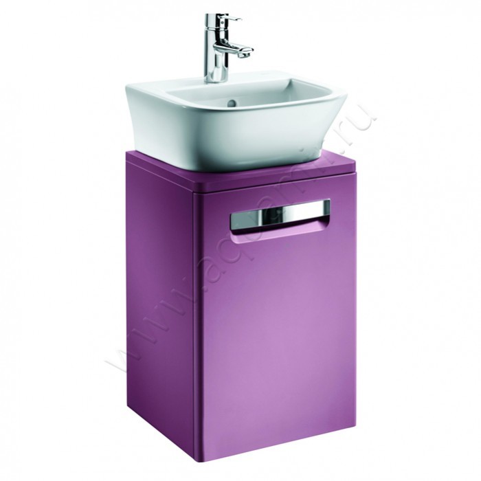 Рукомойник подвесной Roca The Gap 45 см 7327477000 в интерьере